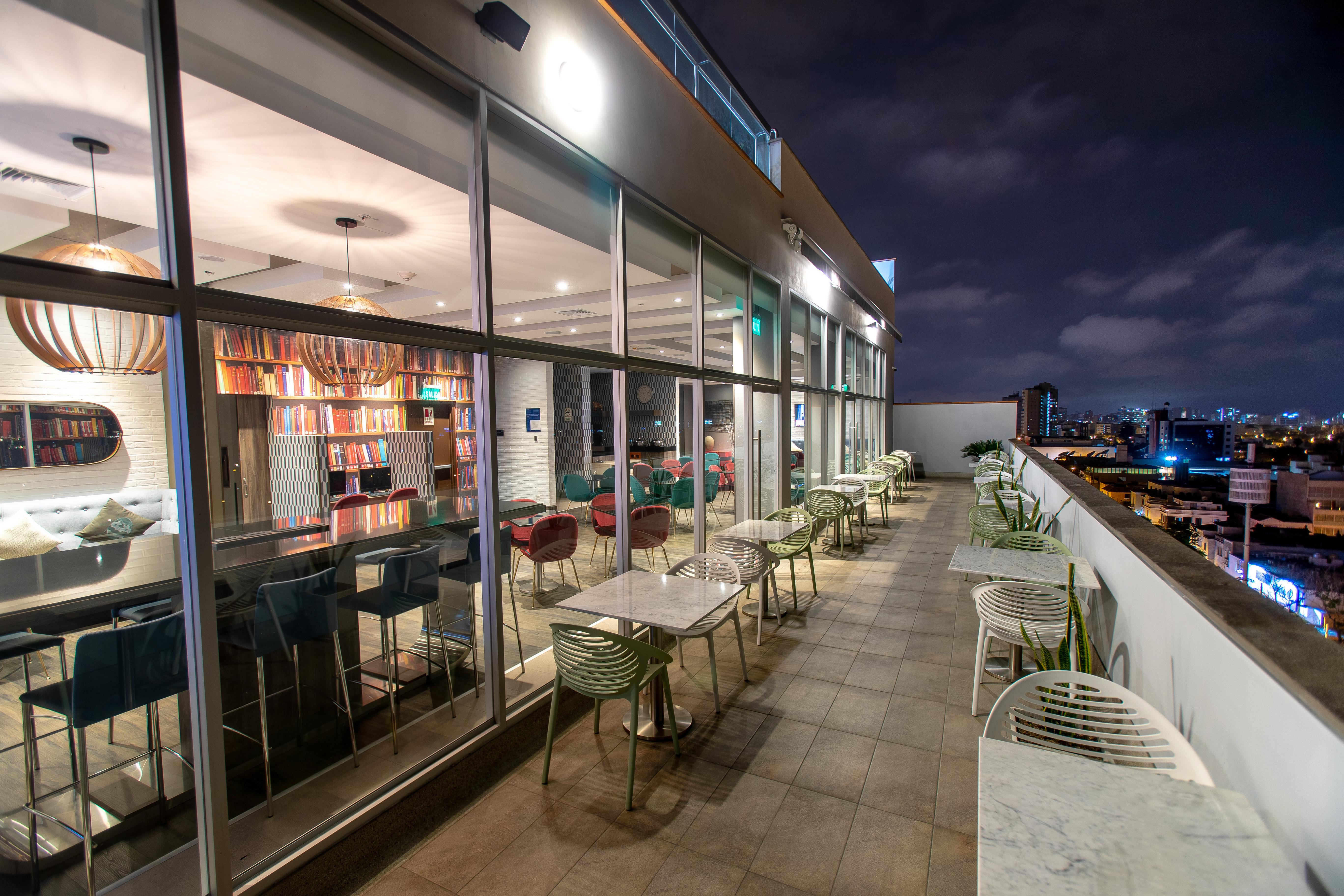 Hotel Hampton By Hilton Lima San Isidro Exterior foto
